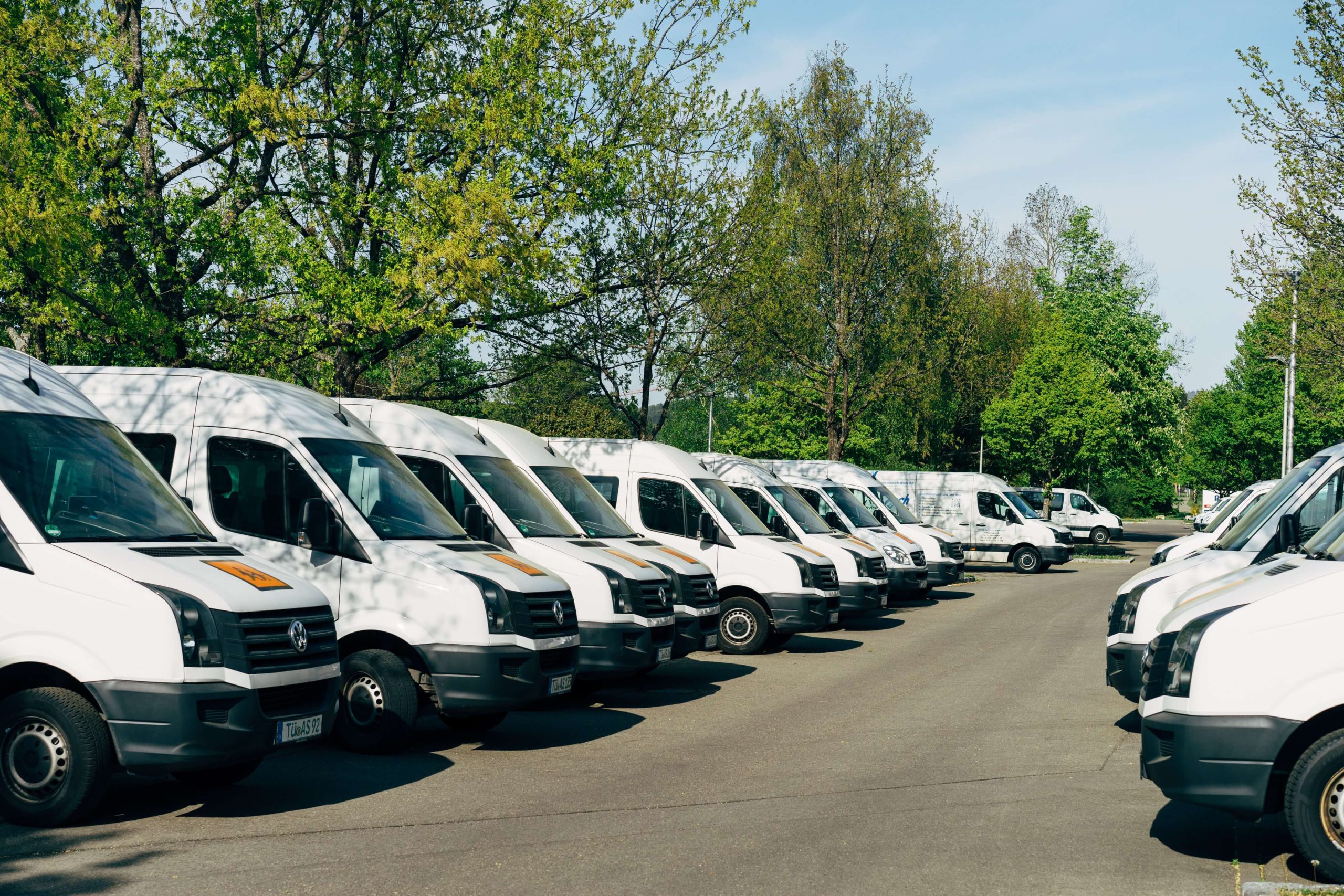 Practical Car And Van Rental Enters Exclusive Agreement With Telematics Provider Simplytrak For Over 4000 Vehicles